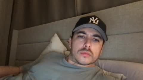 Snapshot of kling12034 chatting on February 11, 7:02 am kling12034 online show from February 11, 7:02 am