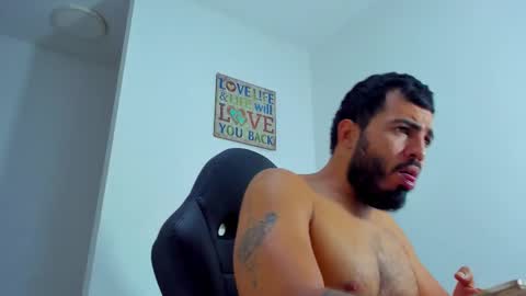 Snapshot of klinsmannwalton chatting on November 23, 11:21 am klinsmannwalton online show from November 23, 11:21 am