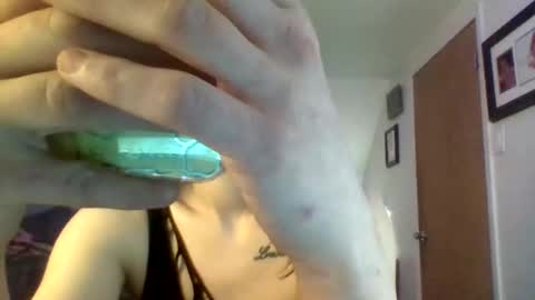 Snapshot of klitzgirl6969 chatting on December 13, 9:35 am Sexy Lil Native88 online show from December 13, 9:35 am