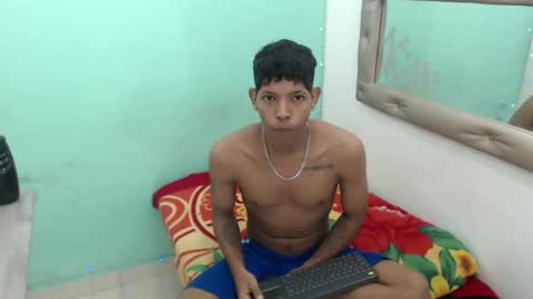Snapshot of kloe_matias chatting on October 22, 2:01 am kloe matias online show from October 22, 2:01 am