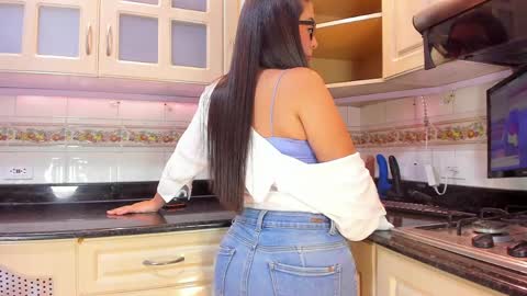 SOPHIA RIVERA online show from April 1, 9:12 pm