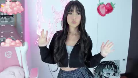 Snapshot of kloeking_ chatting on February 18, 2:18 am kloe online show from February 18, 2:18 am