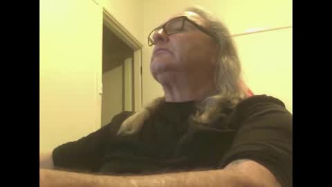 knobout online show from October 21, 10:27 am