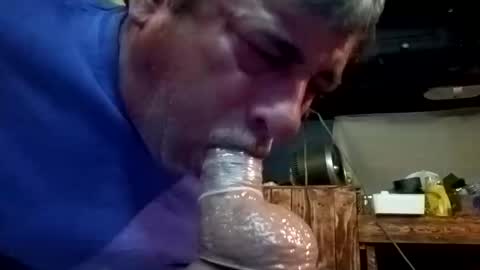 knock2wice1975 online show from November 22, 5:28 am