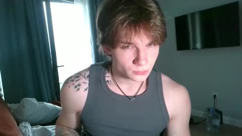 Snapshot of knotsiemens chatting on March 1, 1:57 pm Adam online show from March 1, 1:57 pm