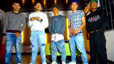 Snapshot of kobayaske chatting on February 9, 2:32 pm kobayaske online show from February 9, 2:32 pm