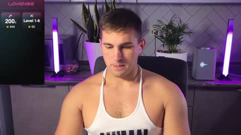 Sweet boy online show from December 14, 10:13 am