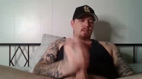 Snapshot of koddoncouple chatting on November 10, 5:34 pm Koddoncouple online show from November 10, 5:34 pm