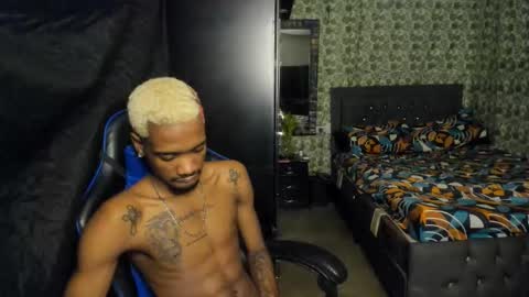 kofi online show from December 14, 8:02 pm