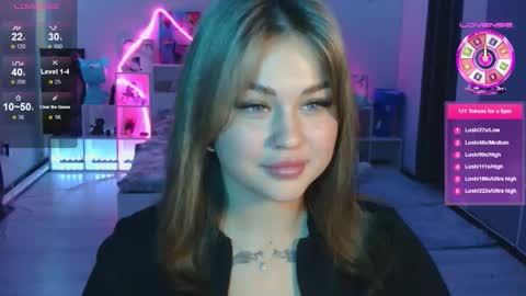 Mia online show from October 21, 1:01 pm