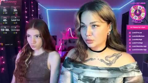 Mia online show from November 25, 10:43 pm