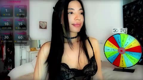 Snapshot of kokonut__ chatting on March 17, 3:59 pm Lisa online show from March 17, 3:59 pm