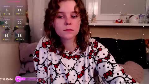 Snapshot of komorebbi chatting on December 4, 10:29 pm Marta online show from December 4, 10:29 pm