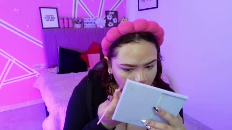 camila online show from April 14, 2:01 pm