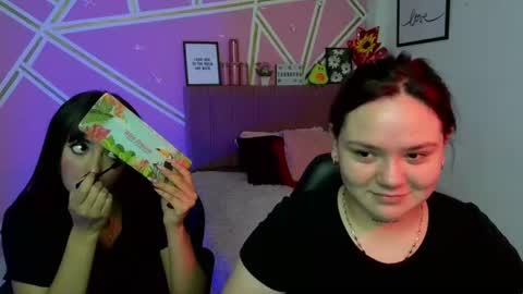 Snapshot of koning_moretti chatting on June 20, 4:15 am camila online show from June 20, 4:15 am