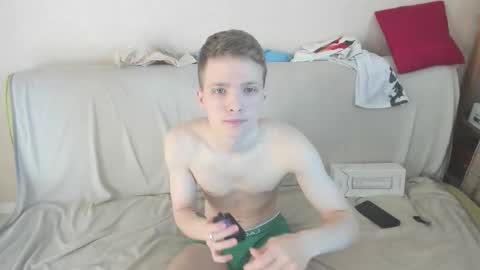 konnor_deviant online show from February 20, 5:37 am