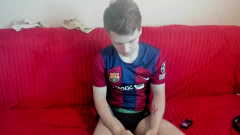 Snapshot of konnor_deviant chatting on June 5, 7:36 am konnor_deviant online show from June 5, 7:36 am