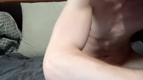 Snapshot of konrado789 chatting on February 26, 8:15 am konrado789 online show from February 26, 8:15 am