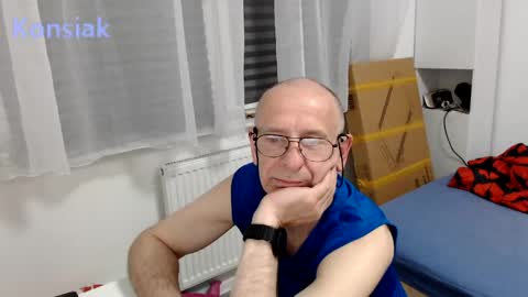 Snapshot of konsiak chatting on May 30, 6:49 pm Komsiak online show from May 30, 6:49 pm