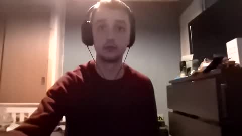 Snapshot of kookieskush chatting on January 7, 3:23 pm Kookies online show from January 7, 3:23 pm