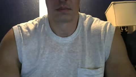 Snapshot of koolchillfun chatting on January 20, 9:01 pm koolchillfun online show from January 20, 9:01 pm