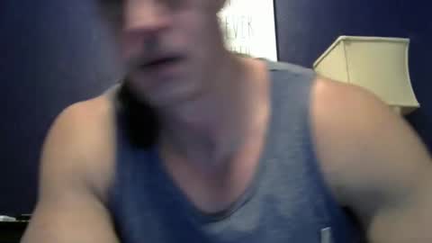 Snapshot of koolchillfun chatting on February 23, 3:18 pm koolchillfun online show from February 23, 3:18 pm