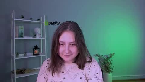 Snapshot of kora_cosmo chatting on February 9, 11:14 am shy Kora online show from February 9, 11:14 am