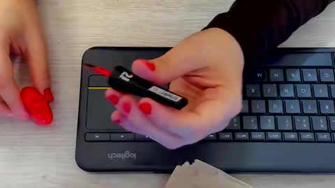 Kora Shadow online show from February 24, 6:50 pm