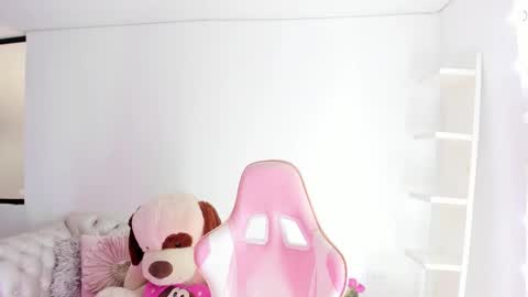 Koral Cuz online show from March 20, 5:29 pm