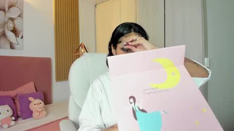 Snapshot of korarousee chatting on October 17, 1:57 pm Kora online show from October 17, 1:57 pm