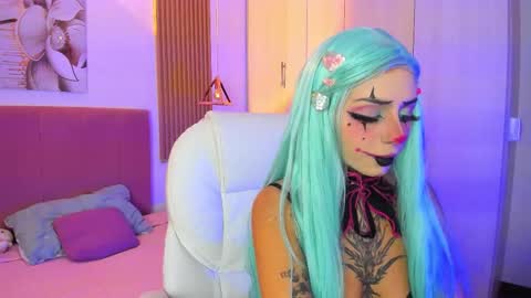 Snapshot of korarousee chatting on October 31, 1:01 pm Kora online show from October 31, 1:01 pm