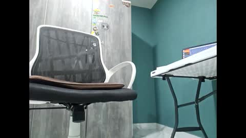 Koto Bombon online show from March 4, 1:34 am