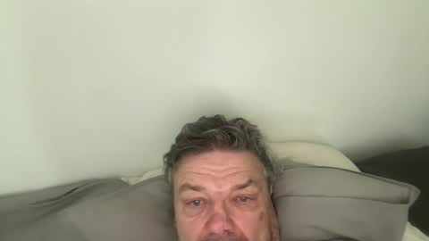 kovapoika online show from October 17, 11:13 am