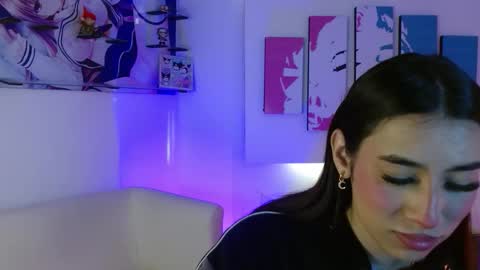 Elizabeth online show from February 25, 12:04 pm