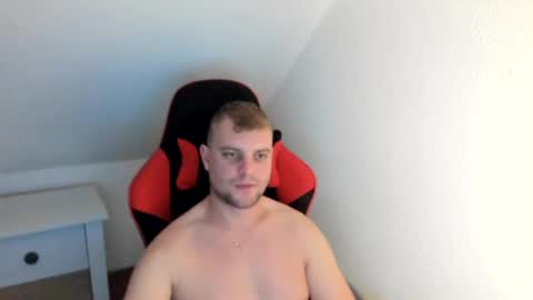 Bartek online show from December 1, 9:04 pm
