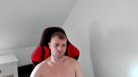 Bartek online show from April 5, 8:11 am