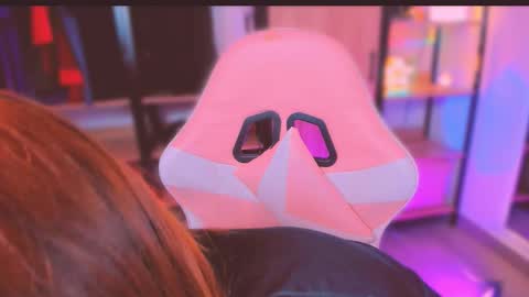 Khloe online show from March 3, 3:23 am