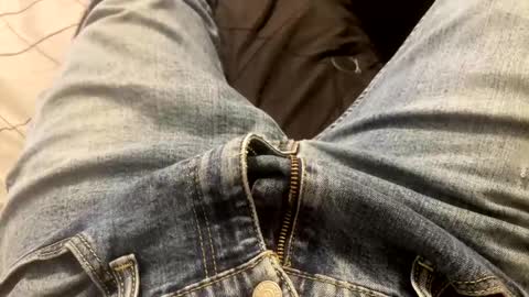 Snapshot of kpcloud255498 chatting on March 12, 1:03 am kpcloud255498 online show from March 12, 1:03 am