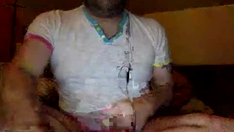 Snapshot of kr4k3n_ chatting on October 17, 11:29 pm kr4k3n_ online show from October 17, 11:29 pm