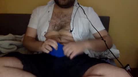 kr4k3n_ online show from October 21, 5:02 pm