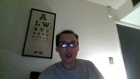 Snapshot of krasher2313 chatting on January 21, 9:35 am hard hung horny online show from January 21, 9:35 am