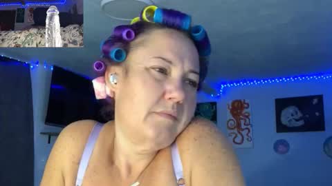 kreamyk420 online show from November 13, 11:42 am