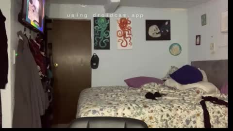 kreamyk420 online show from March 20, 8:41 am