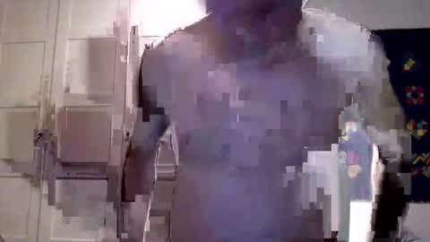 Snapshot of kreolsk34 chatting on October 19, 10:21 pm kreolsk34 online show from October 19, 10:21 pm