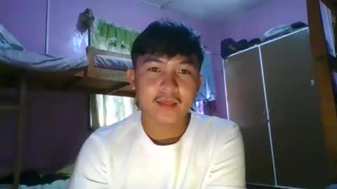 krezikeed online show from September 12, 4:12 am