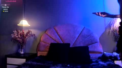 Snapshot of kripta132 chatting on November 12, 11:54 am Nahomi online show from November 12, 11:54 am