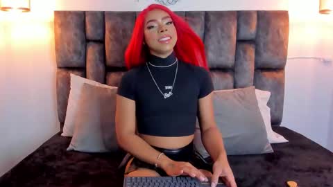 kris_kane1 online show from January 5, 6:00 pm