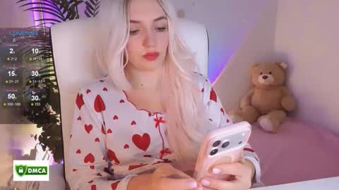 Kris kiskis online show from December 1, 10:42 am