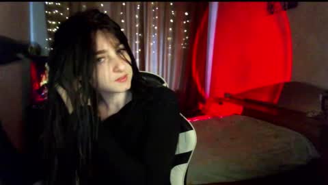 Snapshot of krisbadass chatting on October 9, 8:34 am Kris online show from October 9, 8:34 am