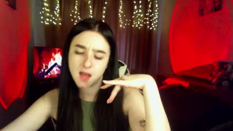 Snapshot of krisbadass chatting on October 27, 9:35 am Kris online show from October 27, 9:35 am